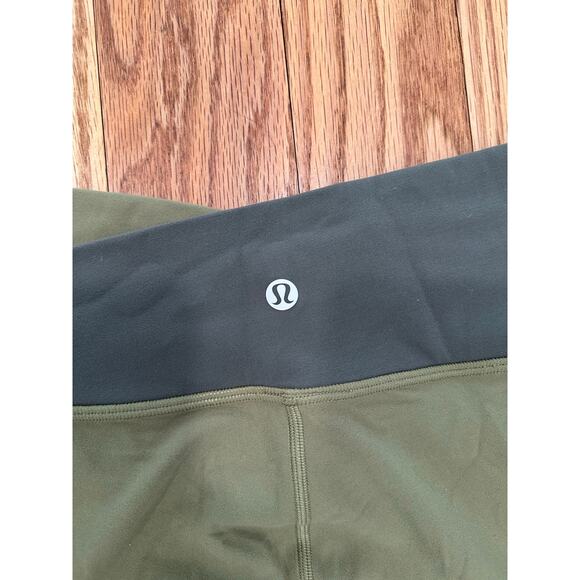 Lululemon Throw Back Astro Pants Size 6 - Picture 4 of 6